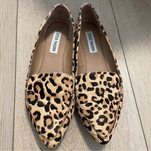 Steve Madden pointed toe loafer flats in leopard print